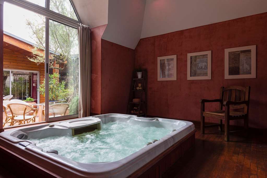 The Originals City, Hotel La Reine Jeanne, Orthez Instalações foto